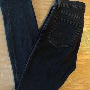 Women's Ultra High Rise 90s Slim Straight Jean - Black    Size 26/2Long